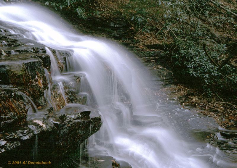 minihaha falls concourse